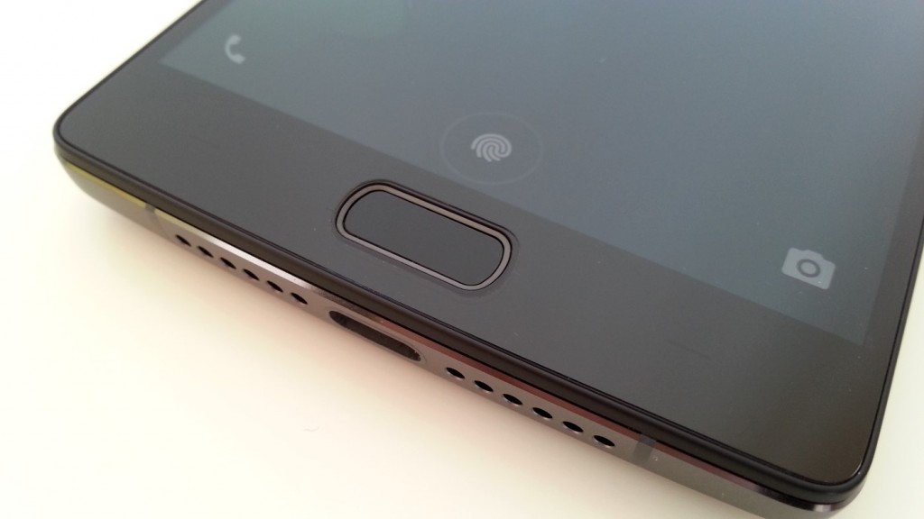 OnePlus-2-Sensor-biométrico-de-impressões-digitais